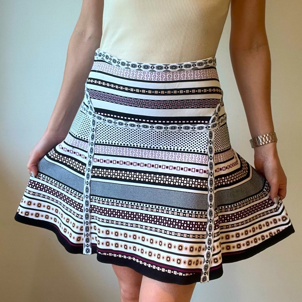 Diane Von Furstenberg Knit Skirt - Picture 2 of 4